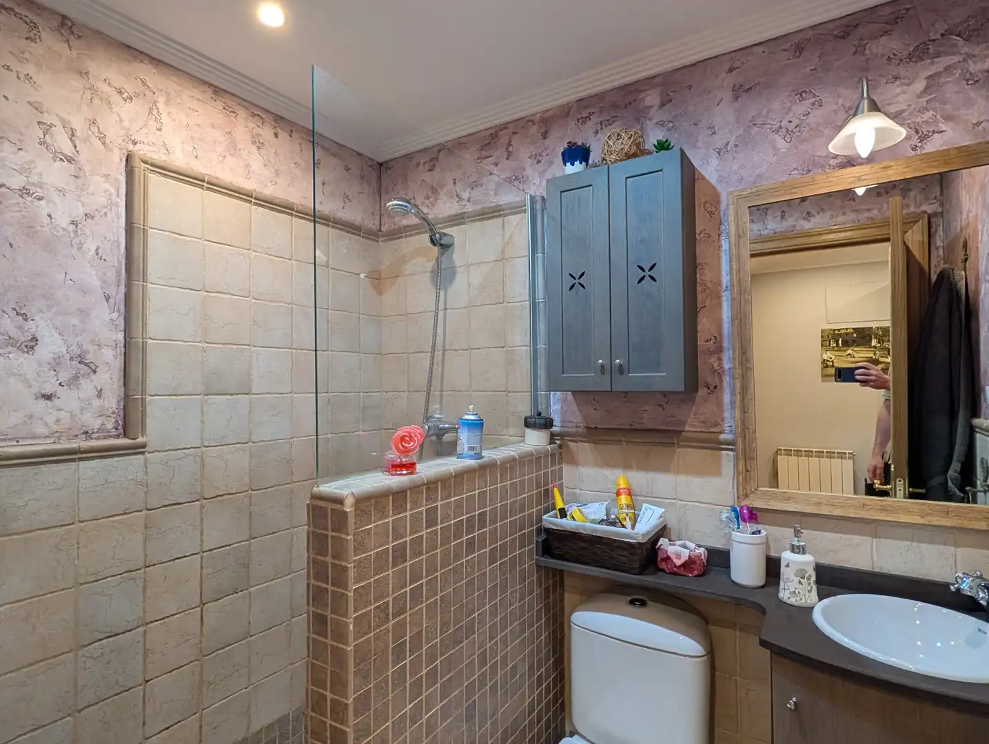 Badezimmer von Wohnungen zum Verkauf in Ezcaray mit Heizung, Abstellraum und Möbliert
