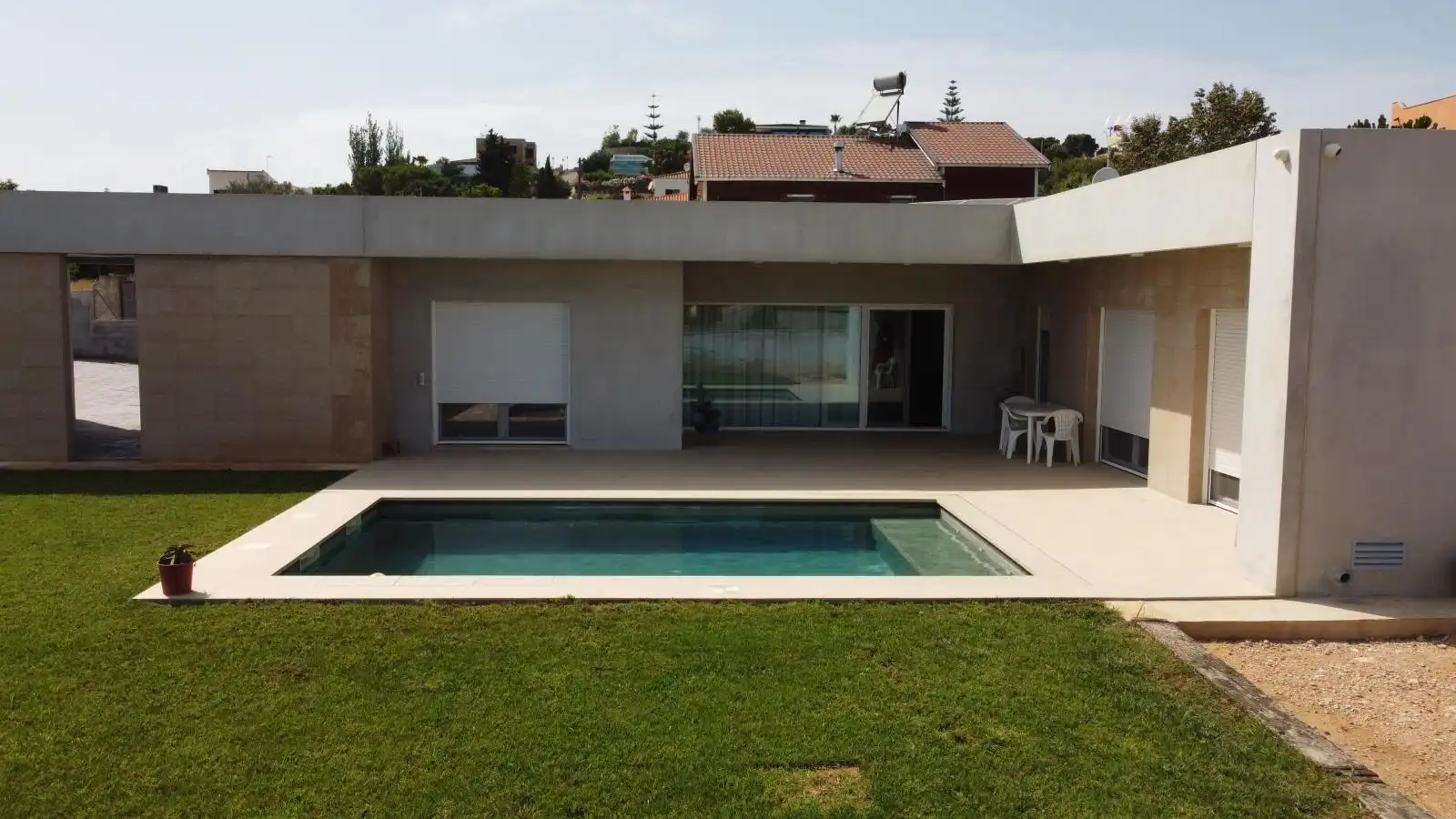 Piscina de Casa o xalet en venda en Vinaròs amb Aire condicionat, Calefacció i Jardí privat