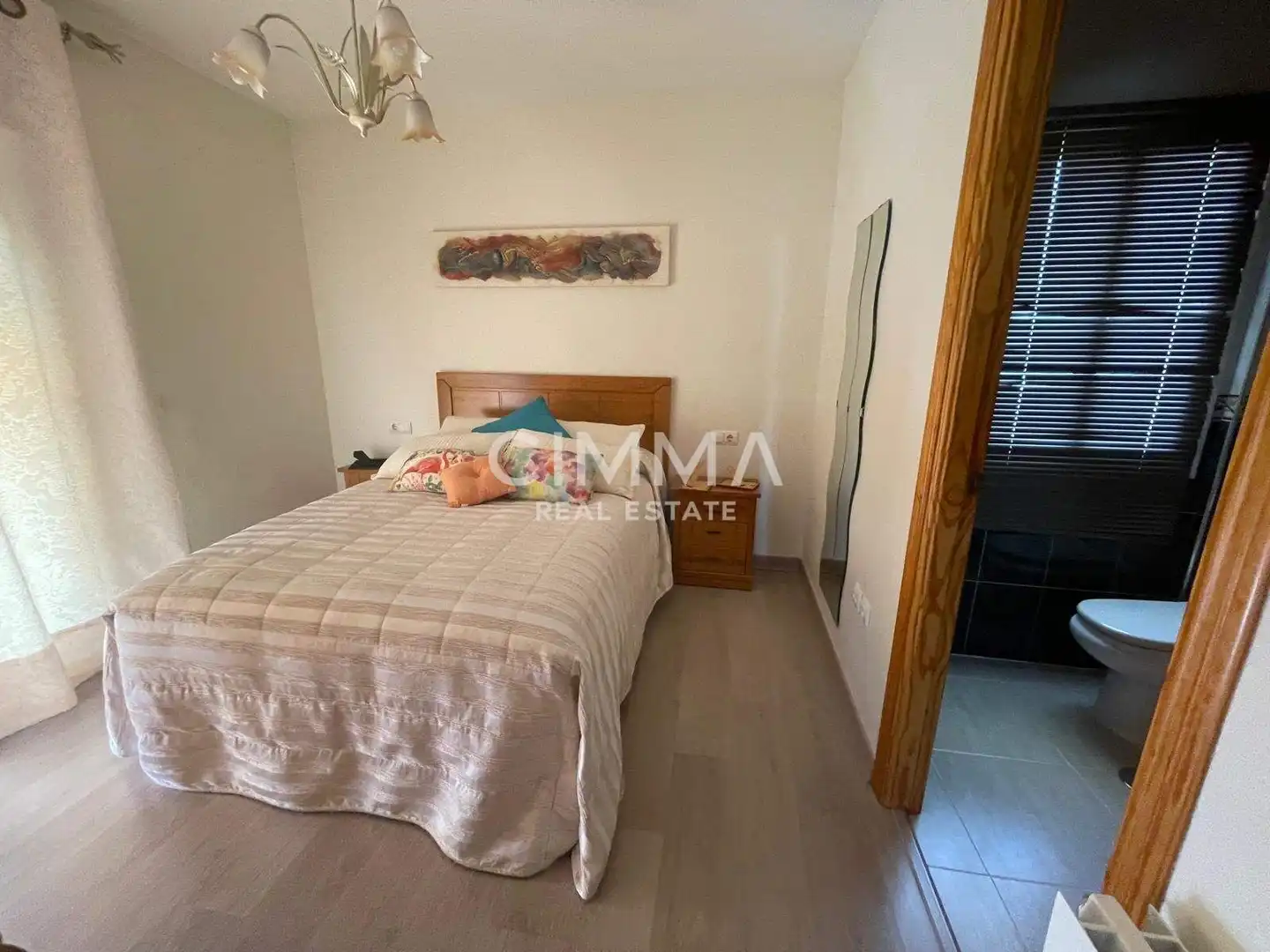 Dormitori de Casa o xalet en venda en La Nucia amb Aire condicionat, Jardí privat i Terrassa