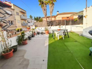 Casa con jardín en venta en Sant Pere
