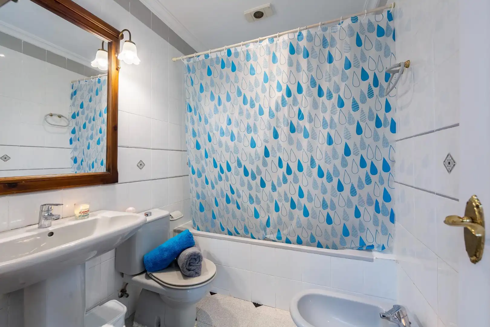Haus mit Pool zum Verkauf in Calle ISLA DE JAVA(AS) 3, imagen 32