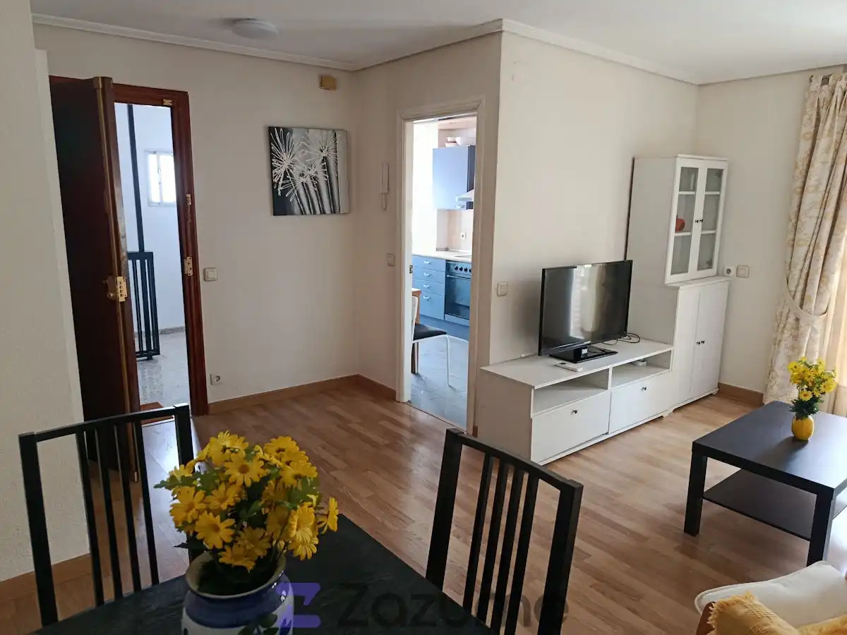 Sala d'estar de Pis de lloguer en Sevilla amb Aire condicionat, Calefacció i Terrassa