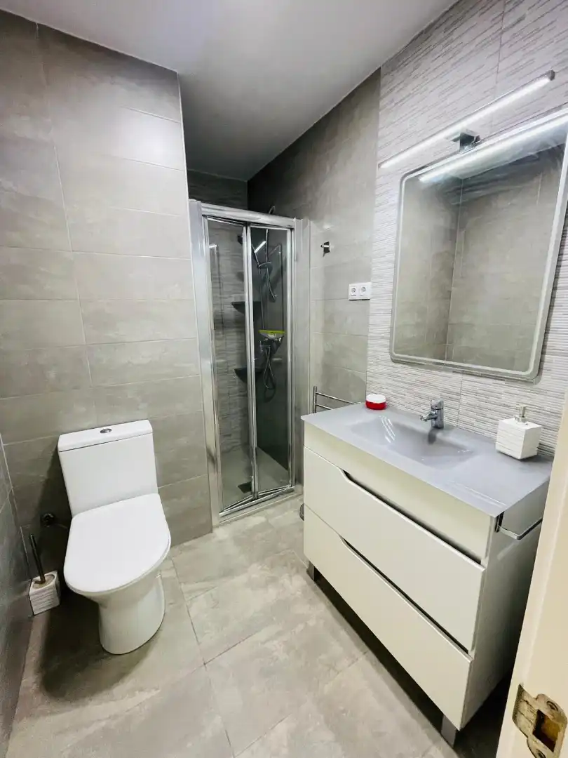 Apartamento con ascensor en alquiler en Carrer del Riu Segarra, imagen 10