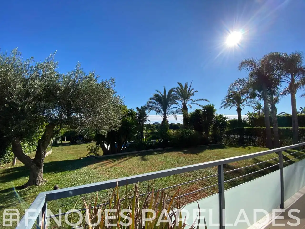 Jardín de Casa o chalet en venta en Sitges con Aire acondicionado, Calefacción y Jardín privado