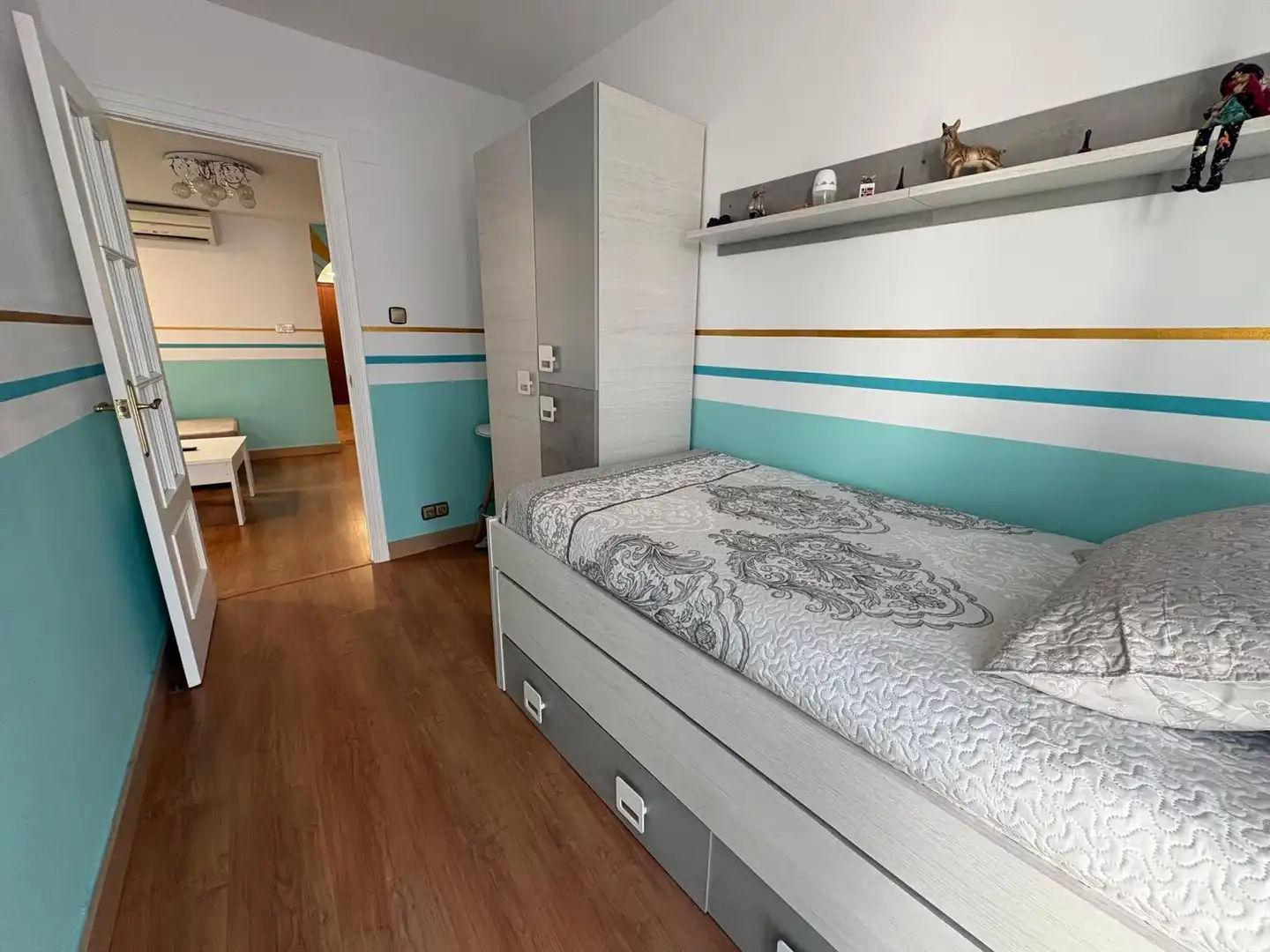 Bedroom of Flat for sale in Córdoba  with Air Conditioner, Heating and Storage room