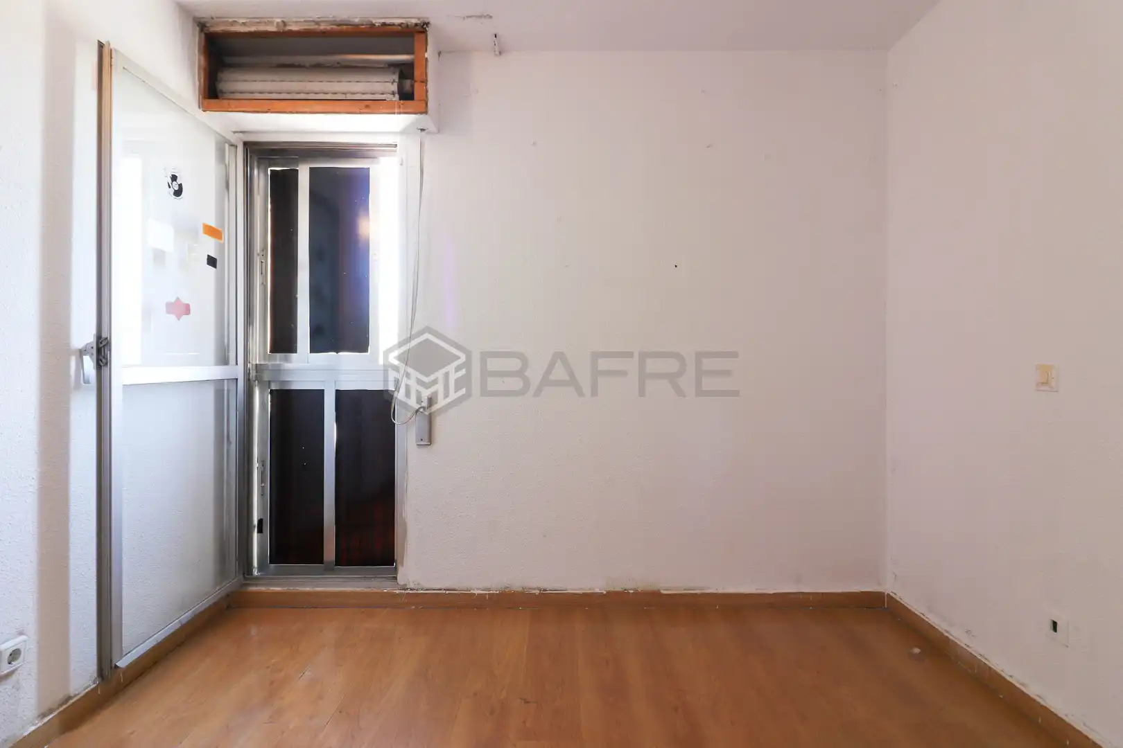 Habitación de Piso en venta en Madrid con Aire acondicionado, Terraza y Balcón