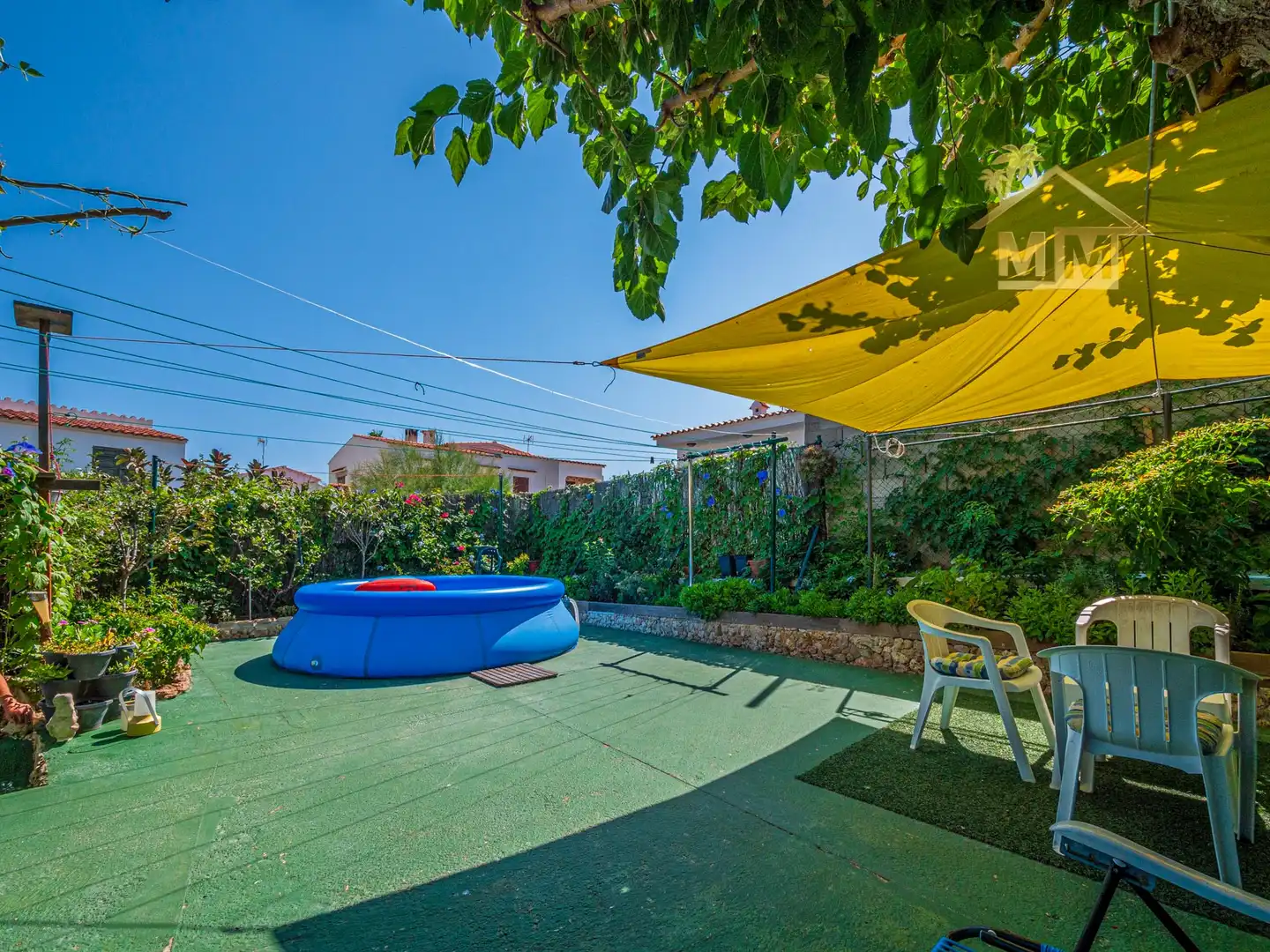 Schwimmbecken von Wohnungen zum Verkauf in Es Mercadal mit Klimaanlage, Privatgarten und Terrasse