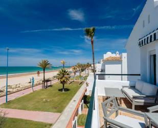 Vista exterior de Apartament de lloguer en Chiclana de la Frontera amb Aire condicionat, Calefacció i Parquet