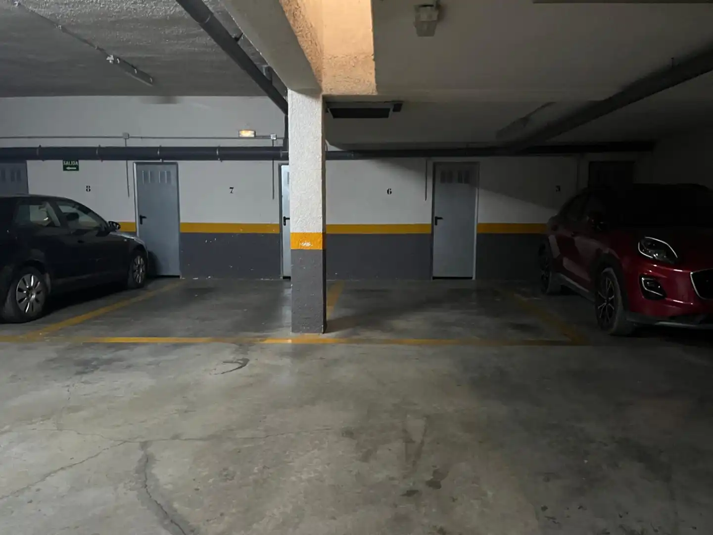 Parkplatz von Garage zur Miete in Torrent