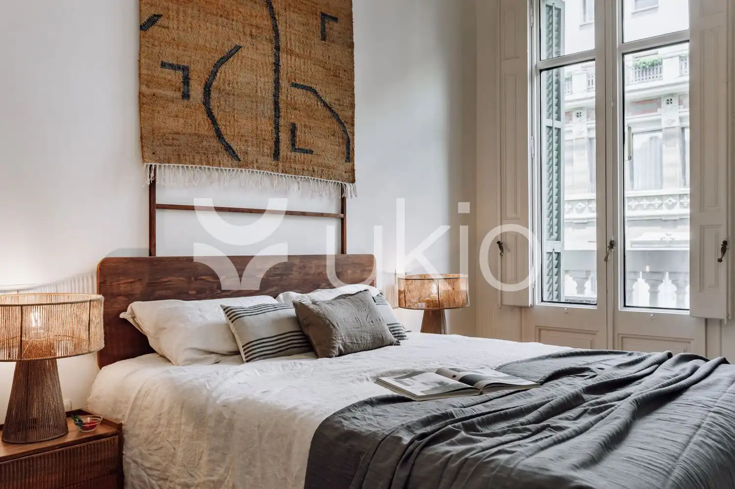 Habitación de Apartamento de alquiler en Barcelona con Aire acondicionado, Calefacción y Amueblado