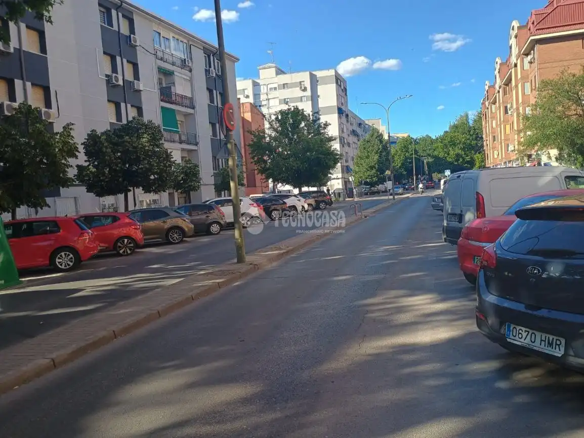 Außenansicht von Geschaftsraum zur Miete in Móstoles
