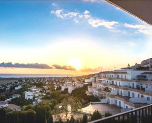 Vista exterior de Apartament en venda en Pego amb Aire condicionat, Jardí privat i Terrassa