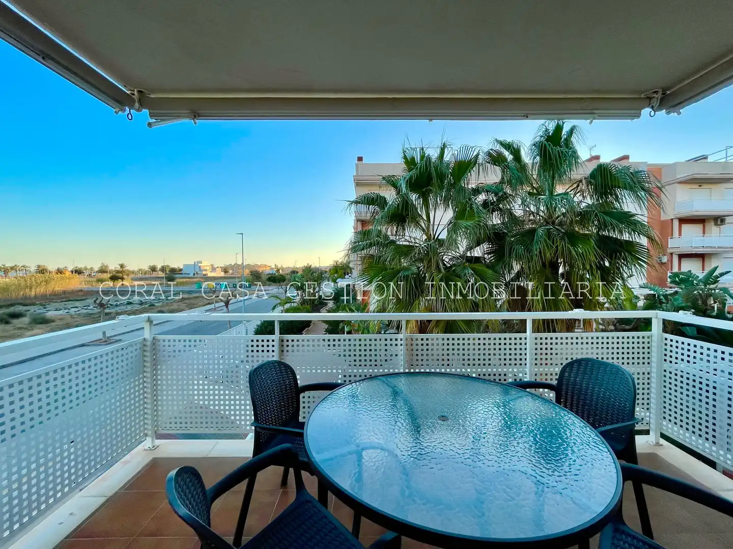 Apartamento de alquiler en V-01, Almenara