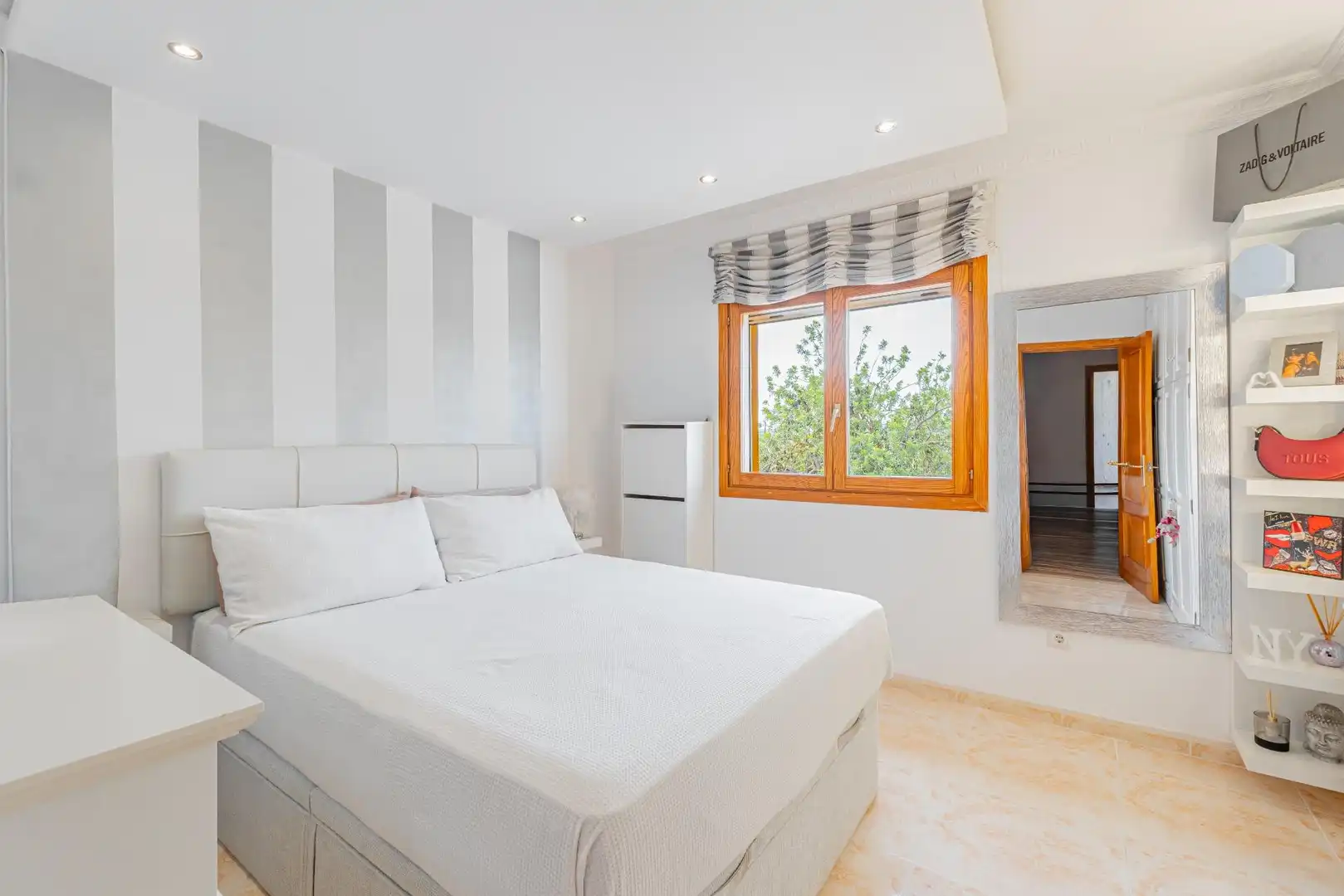 Habitación de Casa adosada en venta en Calvià con Aire acondicionado, Jardín privado y Terraza