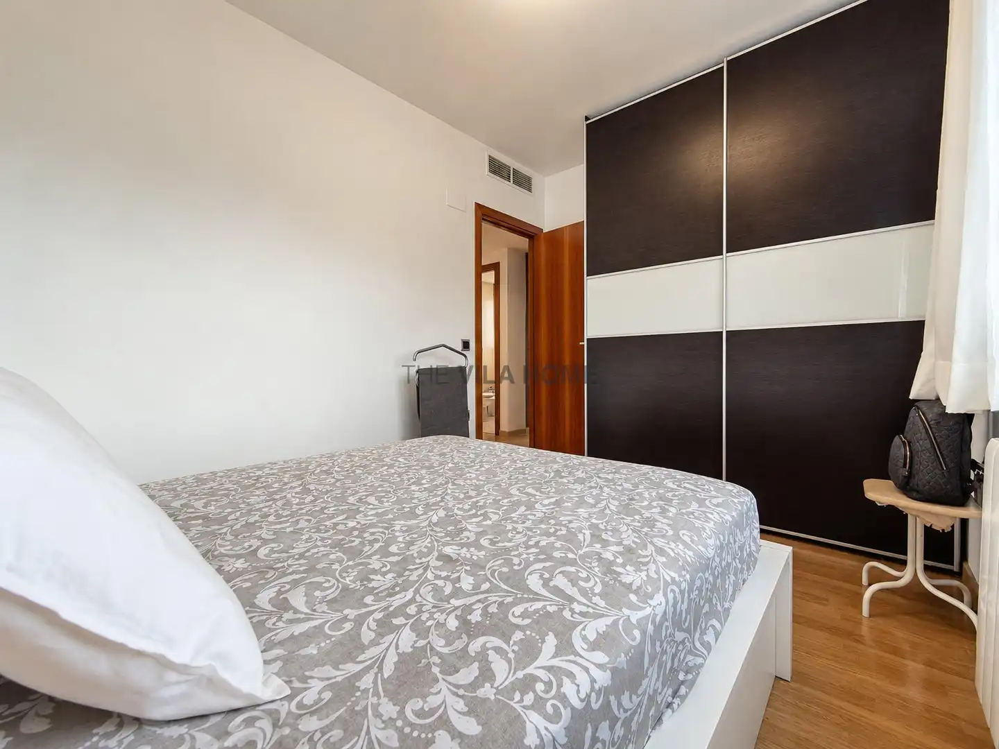 Habitación de Piso en venta en Vilanova i la Geltrú con Aire acondicionado, Calefacción y Piscina comunitaria