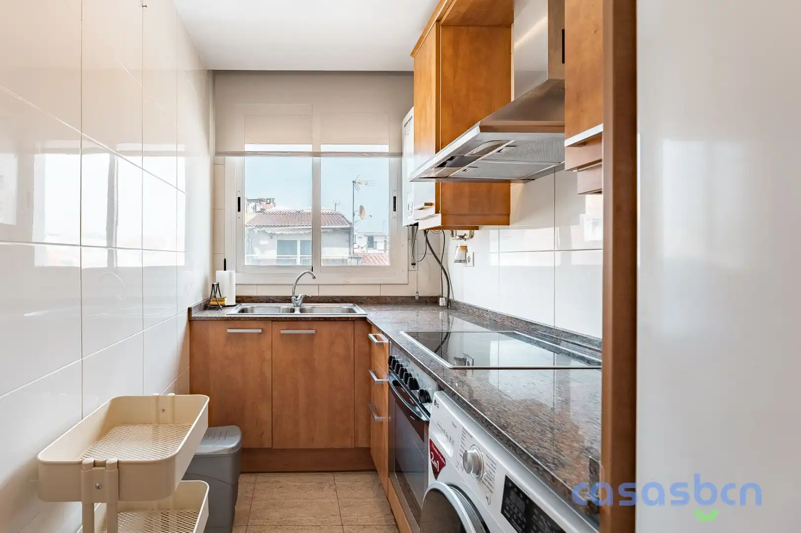 Kitchen of Flat for sale in Terrassa  with Air Conditioner and Heating