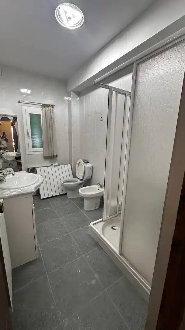 Bany de Casa adosada en venda en Cerezo de Abajo amb Parquet