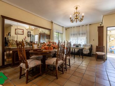Maison rustique avec piscine à vendre à Periurbano Oeste - Sierra