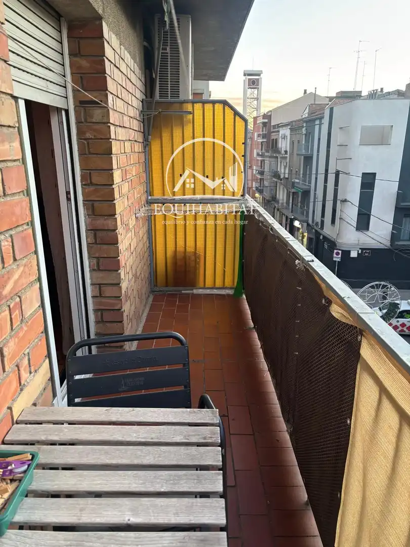 Flat for rent in MAGI MORERA, Instituts - Universitat