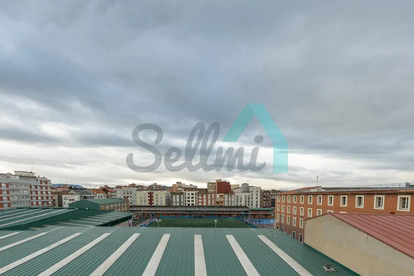 Attic for rent in Rendueles Llanos, Ceares