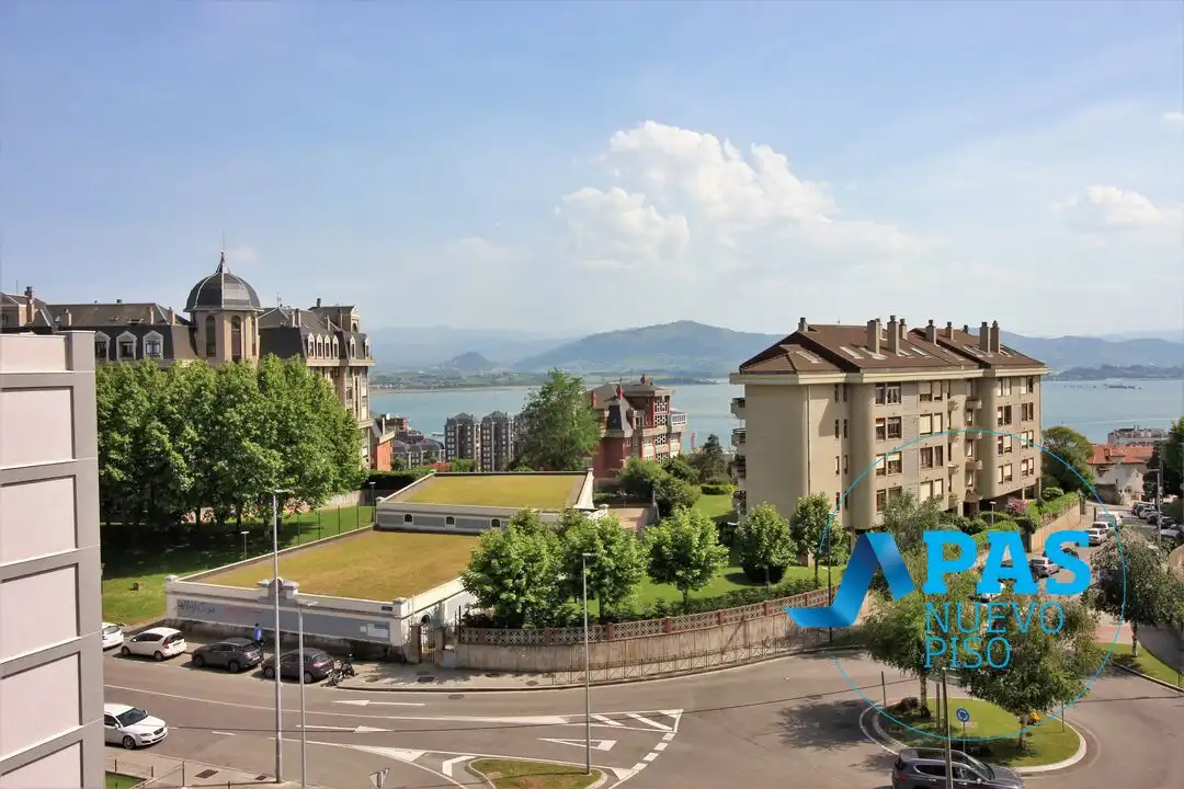 Vista exterior de Piso en venta en Santander con Calefacción