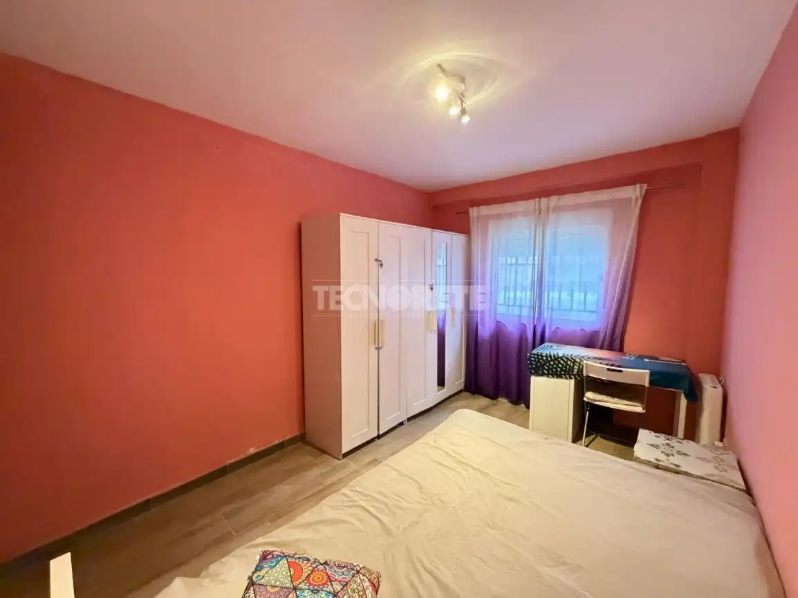 Habitación de Piso en venta en Madrid con Aire acondicionado y Calefacción