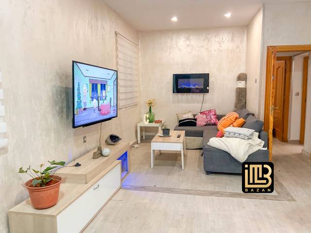 Piso en Venta en Calle Coronel Osuna en Santa Cristina - San Rafael