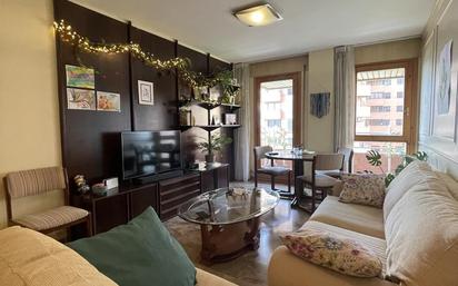 Living room of Flat for sale in  Zaragoza Capital  with Air Conditioner, Heating and Terrace