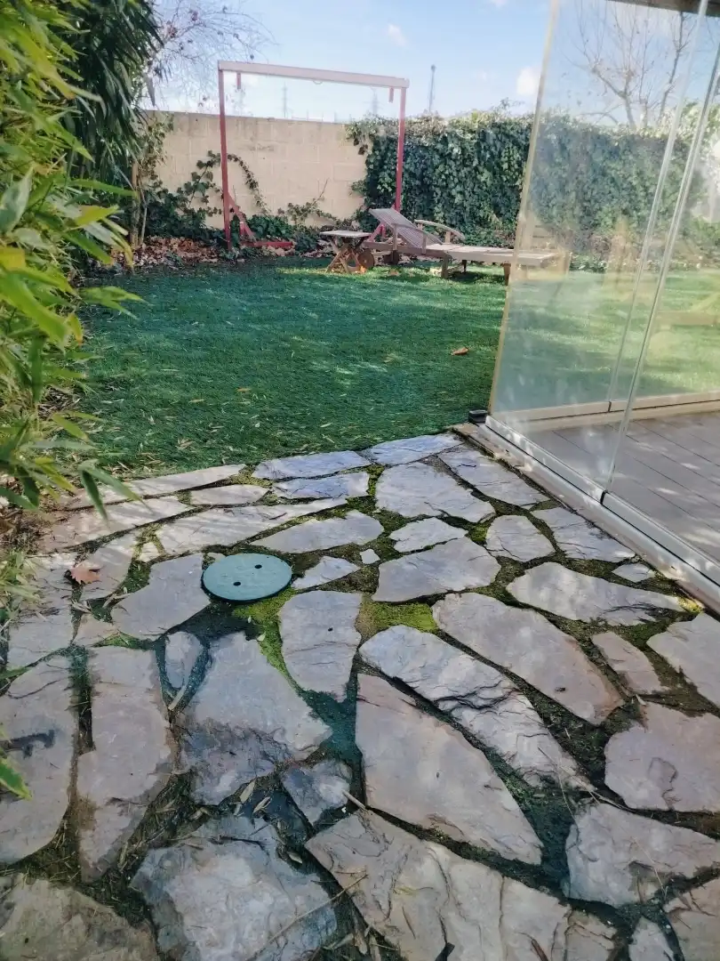 Jardín de Casa adosada en venta en Moraleja de Enmedio con Aire acondicionado, Calefacción y Jardín privado