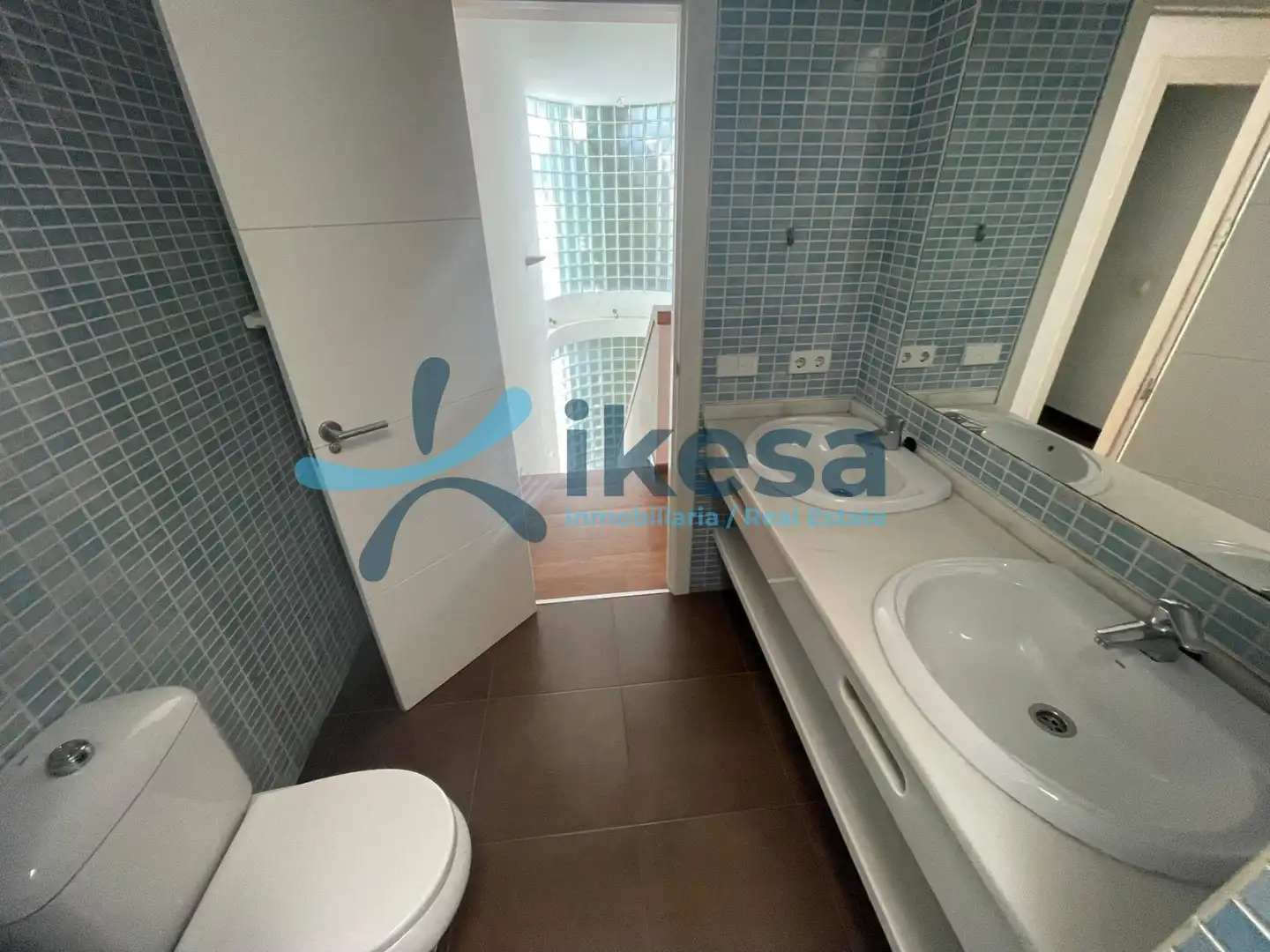 Casa o xalet en venda en Espartinas amb Jardí privat, Piscina i Piscina comunitària