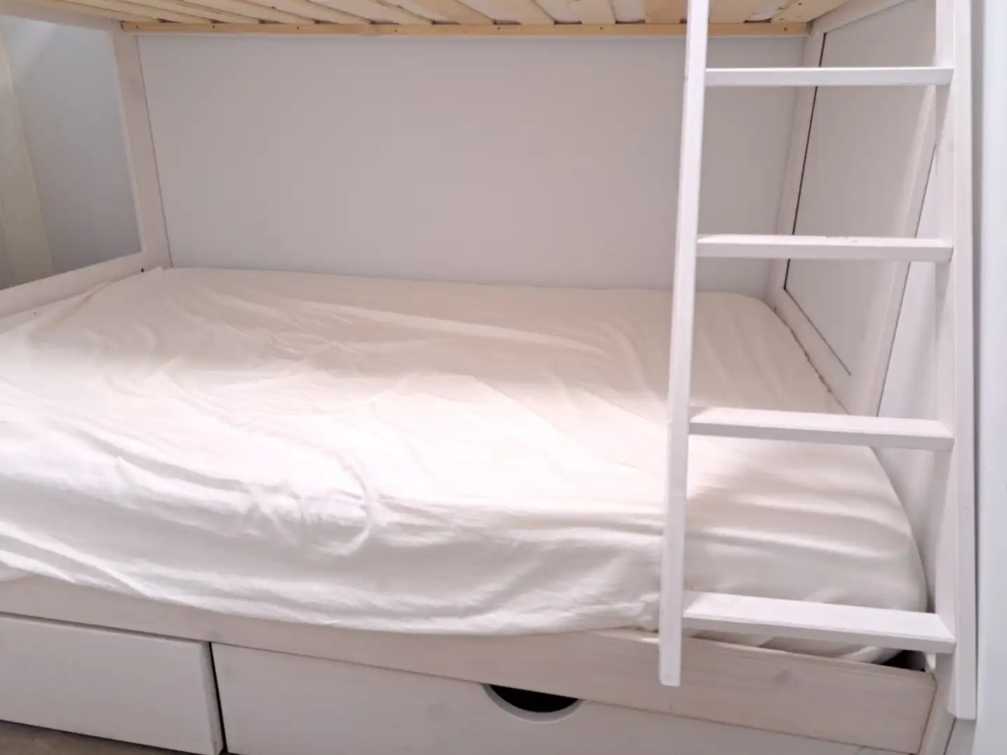 Dormitori de Apartament en venda en Saint - Pierre - dels - Forcats amb Terrassa i Moblat