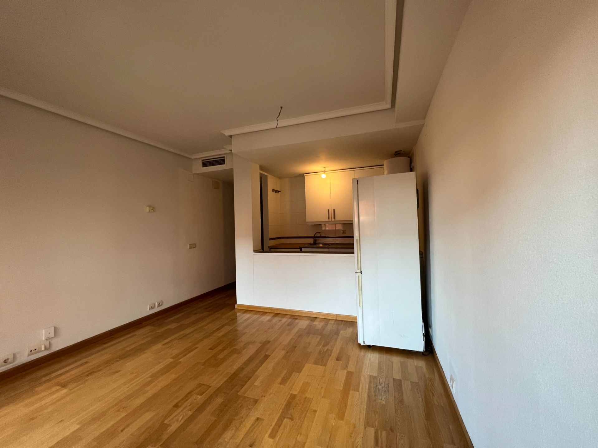Dormitori de Dúplex en venda en  Madrid Capital amb Calefacció, Parquet i Terrassa