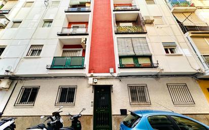 Exterior view of Flat for sale in  Granada Capital  with Air Conditioner and Balcony