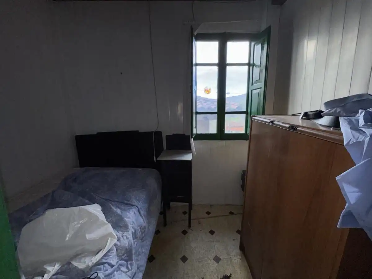 Habitación de Casa adosada en venta en Llanes con Terraza