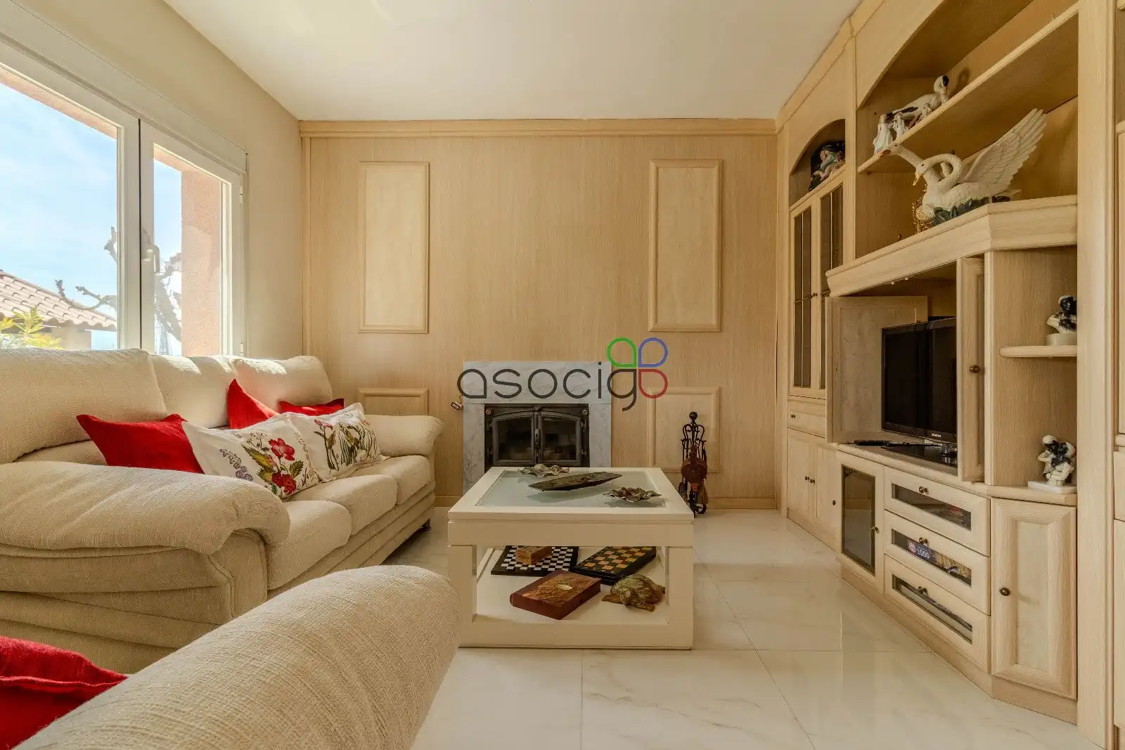 Sala d'estar de Casa o xalet en venda en Cabanillas del Campo amb Aire condicionat i Calefacció