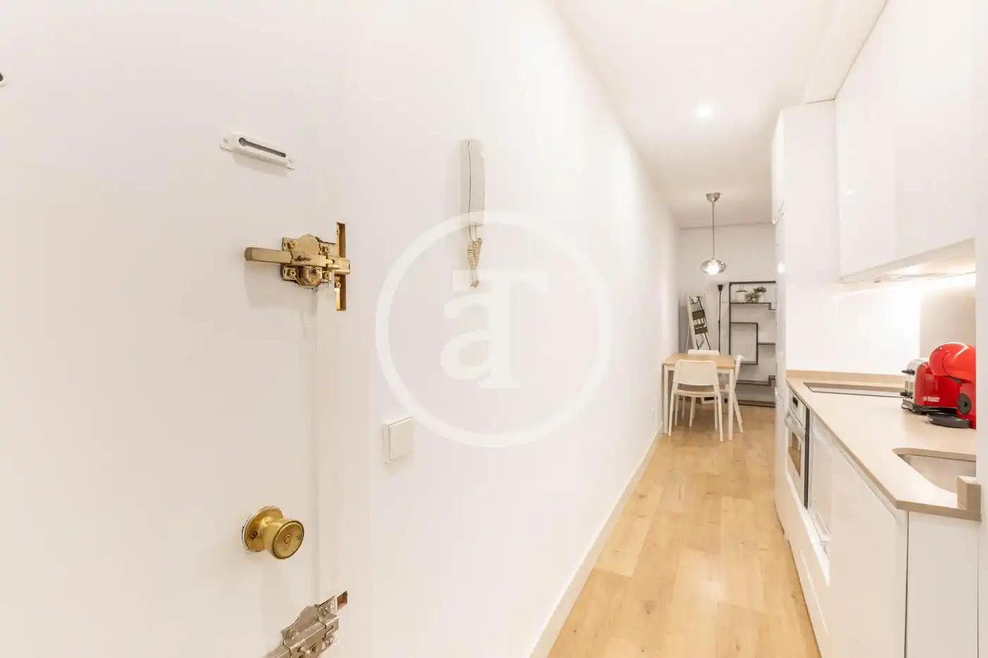 Wohnung zur Miete in CALLE DE RAFAEL HERRERA, Castilla