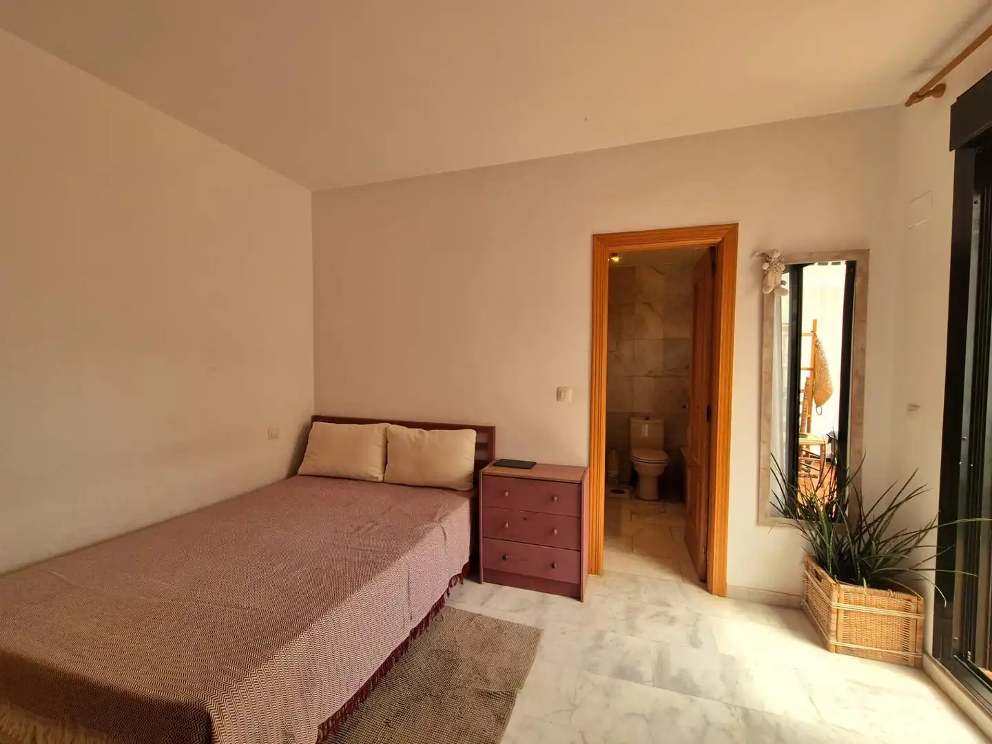 Schlafzimmer von Dachboden zum Verkauf in Mijas mit Privatgarten, Terrasse und Gemeinschaftspool