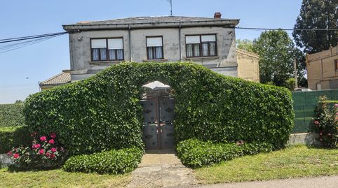 Foto 2 de Casa o chalet en venta en Urdiales del Páramo, León