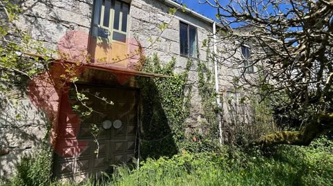 FANTÁSTICA PROPIEDAD MUY PRÓXIMA AL ÁREA RECREATIVA EN LAGOS DE TEIXEIRO.
