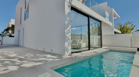 Has visto el vídeo?nbspNecesitas el 100?nbspUna villa única y la última disponible situada junto al mar, con piscina privada, ampl, imatge 5