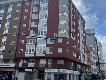 Piso con ascensor en venta en Rúa Ramón y Cajal