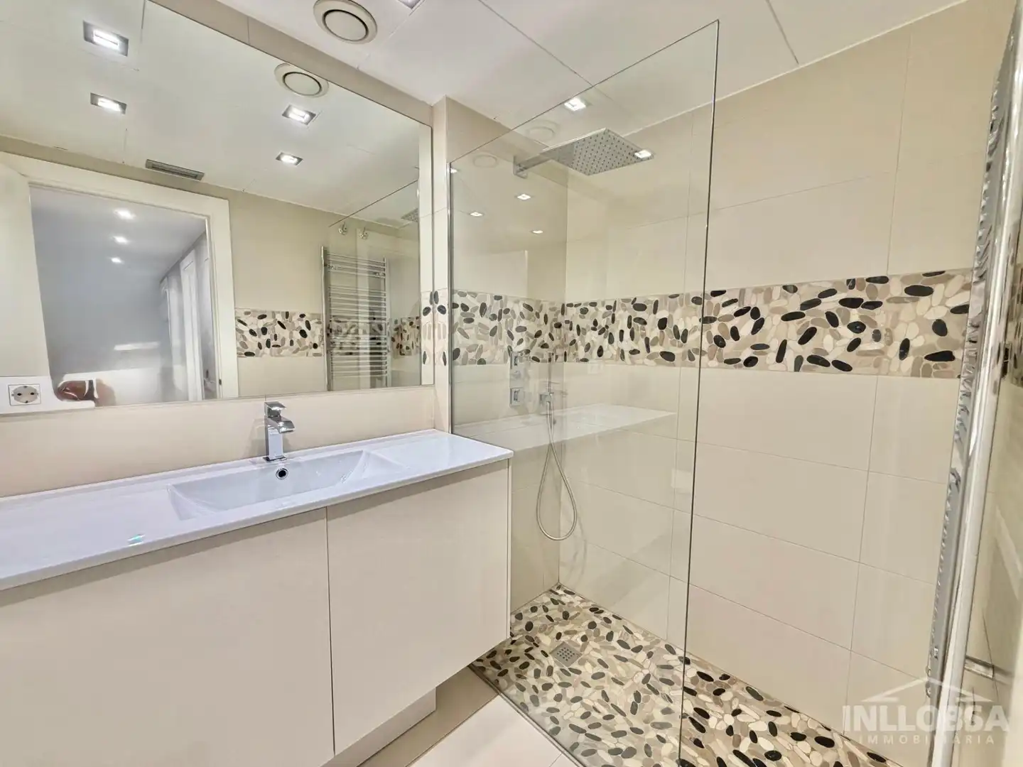 Badezimmer von Maisonette zum Verkauf in Manresa mit Klimaanlage, Heizung und Terrasse
