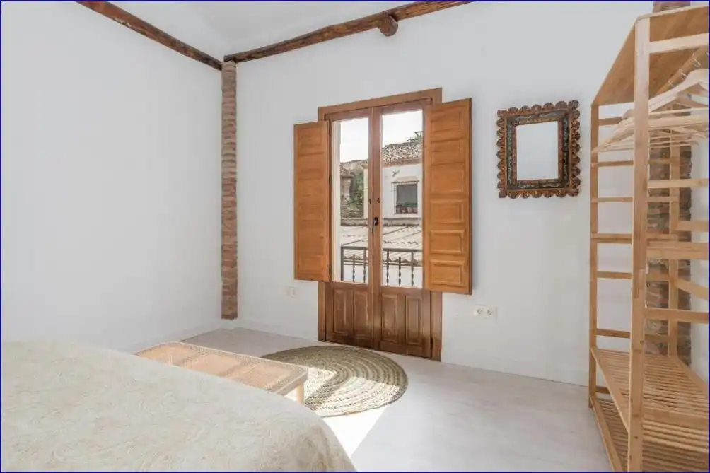 Dormitori de Pis en venda en Granada amb Aire condicionat, Calefacció i Moblat