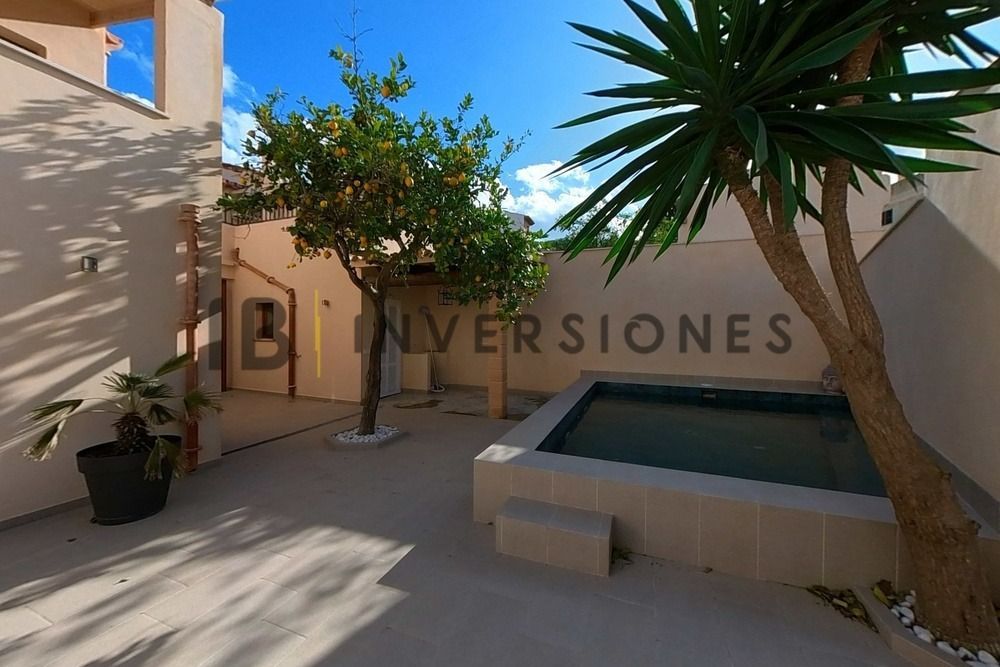 Exterior view of House or chalet for sale in Capdepera  with Air Conditioner, Heating and Private garden