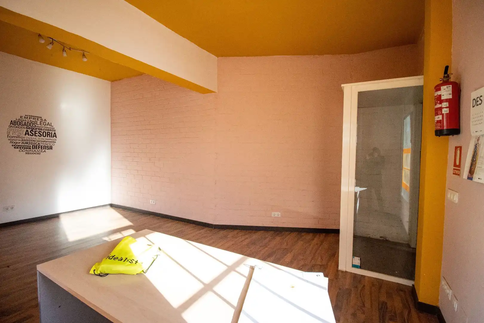 Local comercial en alquiler en Cosconilles, imagen 2