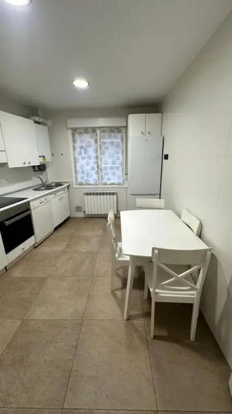 Kitchen of Flat for sale in Vitoria - Gasteiz  with Heating, Parquet flooring and Furnished