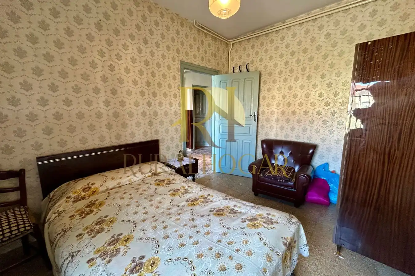 Bedroom of Houses for sale in Villazala  with Storage room