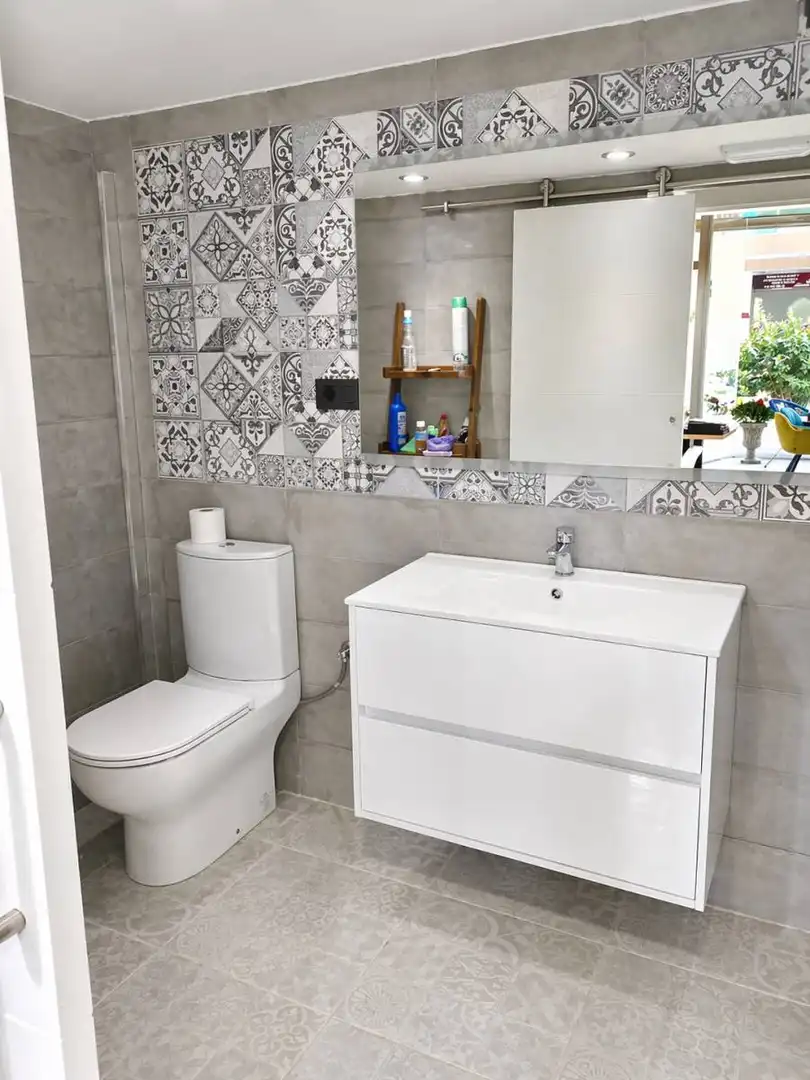 Bathroom of Office for sale in San Fulgencio  with Heating