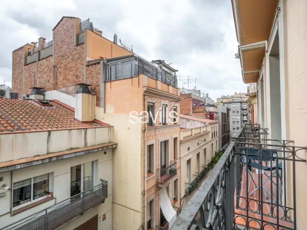 Vista exterior de Apartamento en venta en Barcelona