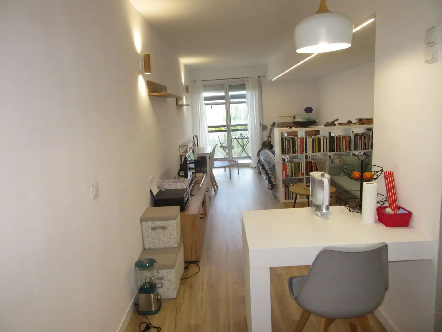 Sala de estar de Apartamento en venta en Jaca con Calefacción, Terraza y Amueblado